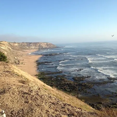 Spacious Close To Beach * Atouguia Da Baleia